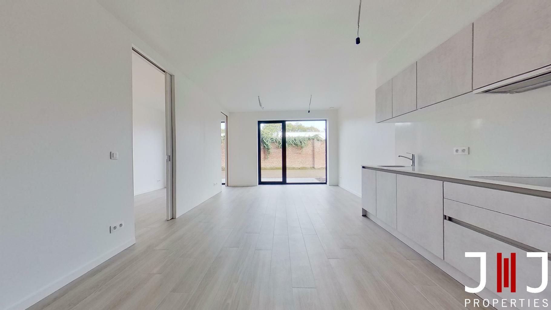 Ground floor for rent in Halle