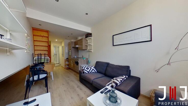 Duplex for rent in Etterbeek