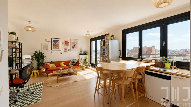 Duplex for sale in Elsene