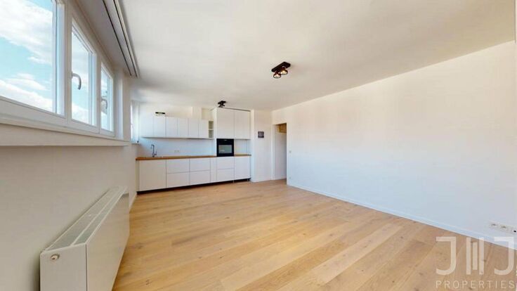Flat for sale in Elsene