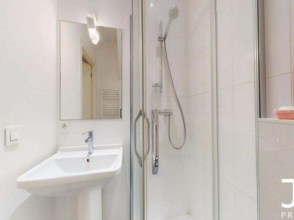 Apartment block for sale in Saint-Josse-ten-Noode