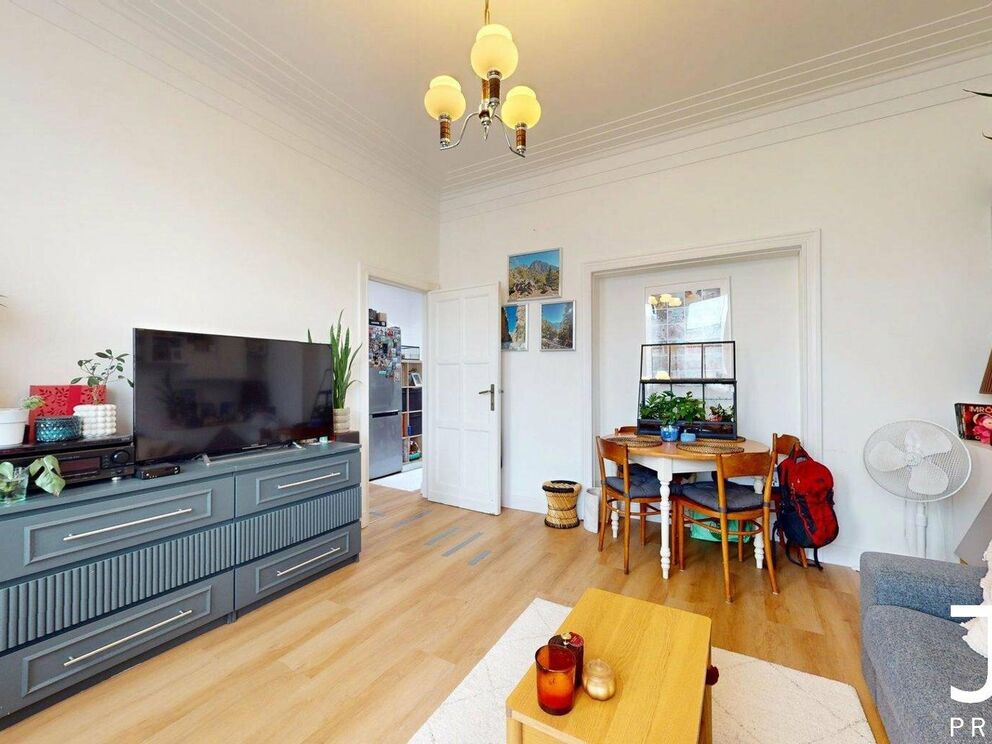 Apartment block for sale in Sint-Lambrechts-Woluwe