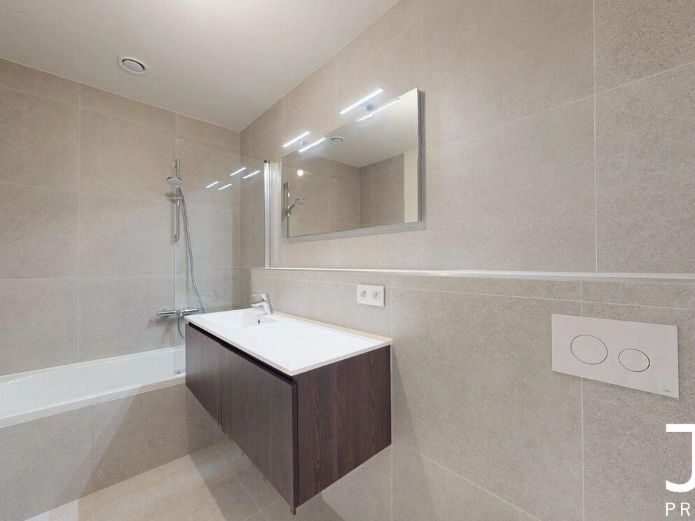 Appartement à louer à Berchem-Sainte-Agathe