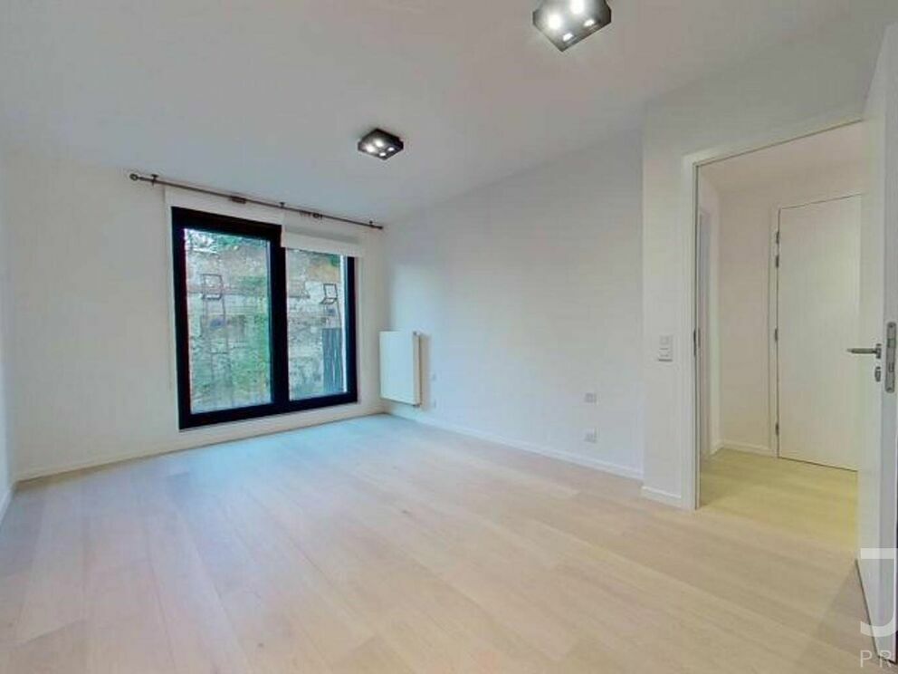 Appartement te huur in Elsene