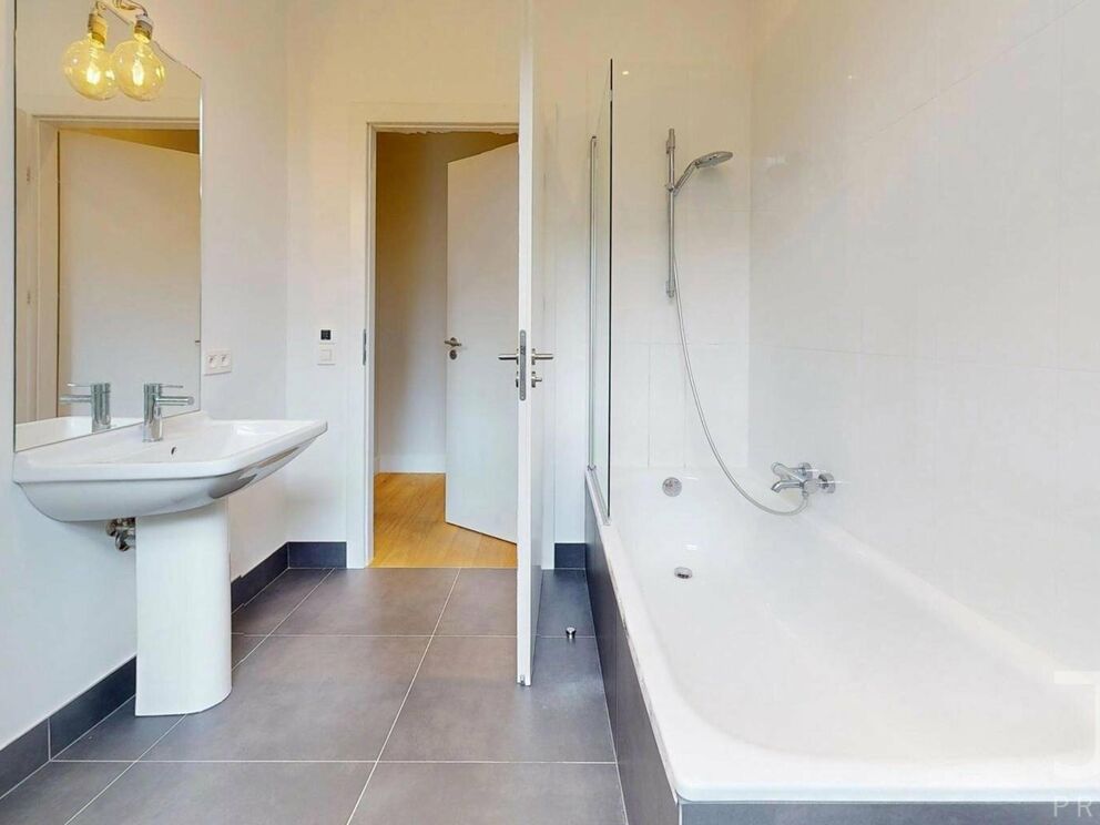 Appartement te koop in Schaarbeek