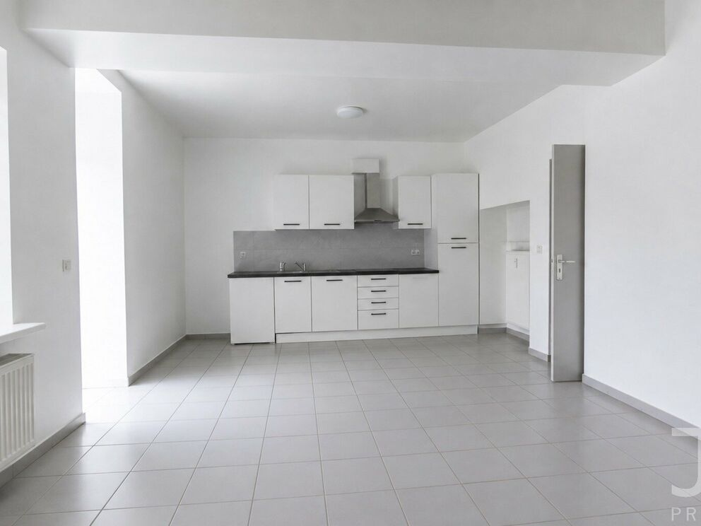 Appartementsgebouw te koop in Jemeppe-sur-Sambre