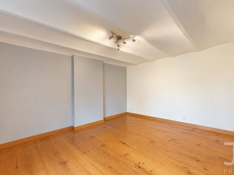 Appartementsgebouw te koop in Jemeppe-sur-Sambre