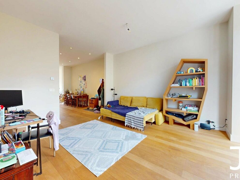 Appartementsgebouw te koop in Schaarbeek