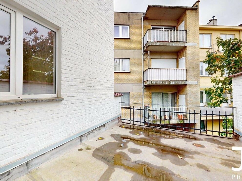 Appartementsgebouw te koop in Sint-Lambrechts-Woluwe