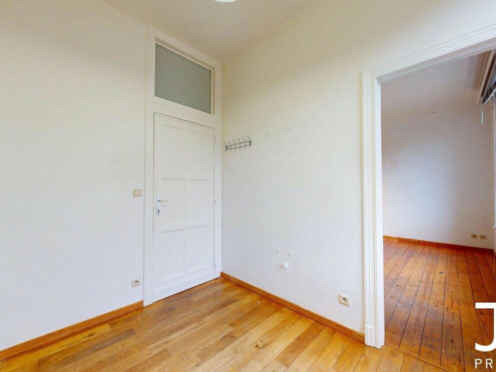 Appartementsgebouw te koop in Sint-Lambrechts-Woluwe