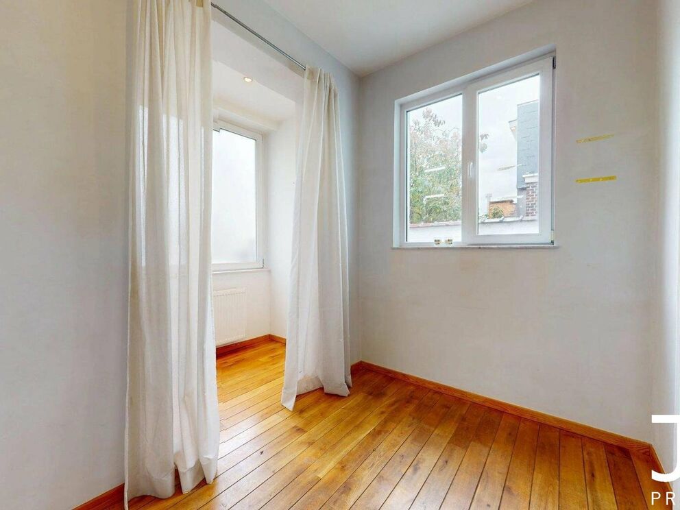 Appartementsgebouw te koop in Sint-Lambrechts-Woluwe