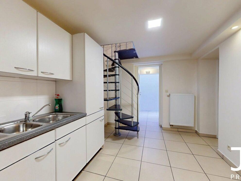 Appartementsgebouw te koop in Sint-Lambrechts-Woluwe