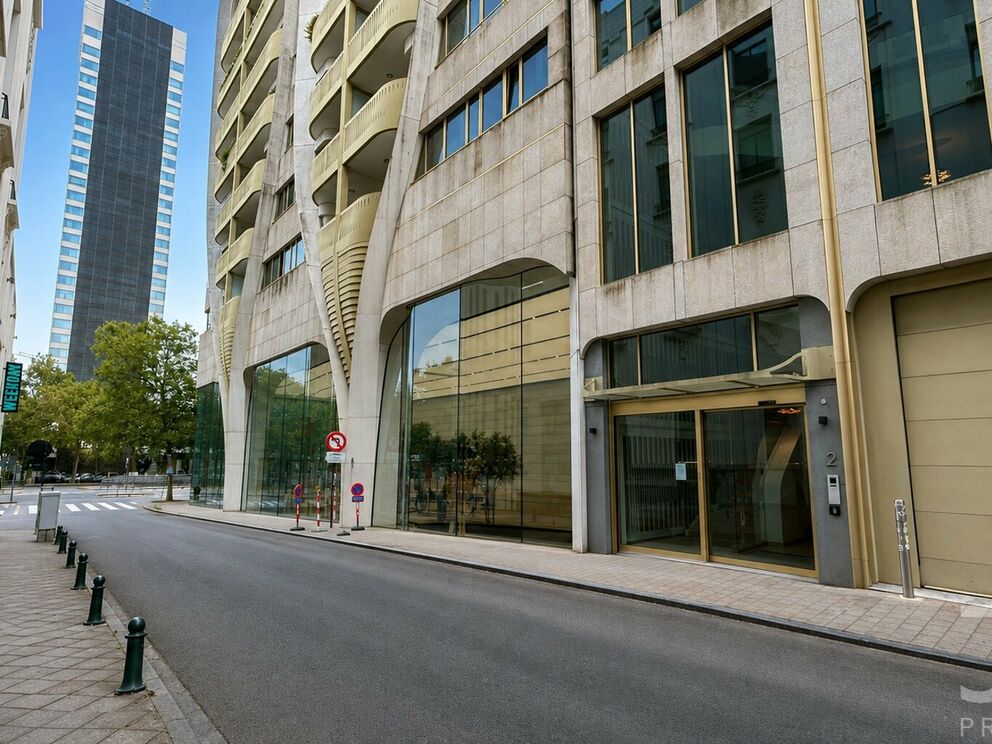 Binnenstaanplaats te huur in Brussel