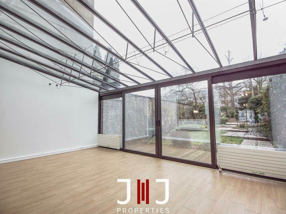 Bureaux à louer à Woluwe-Saint-Pierre