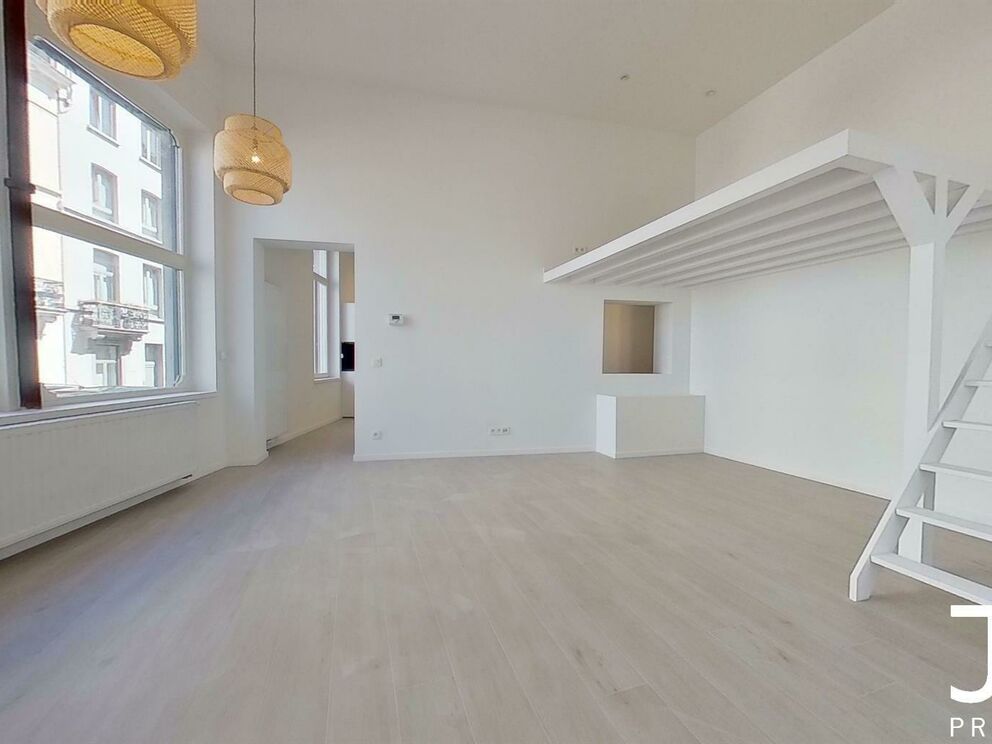 Duplex for rent in Elsene