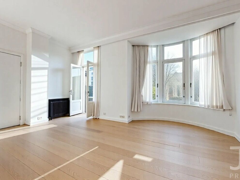 Duplex for rent in Elsene