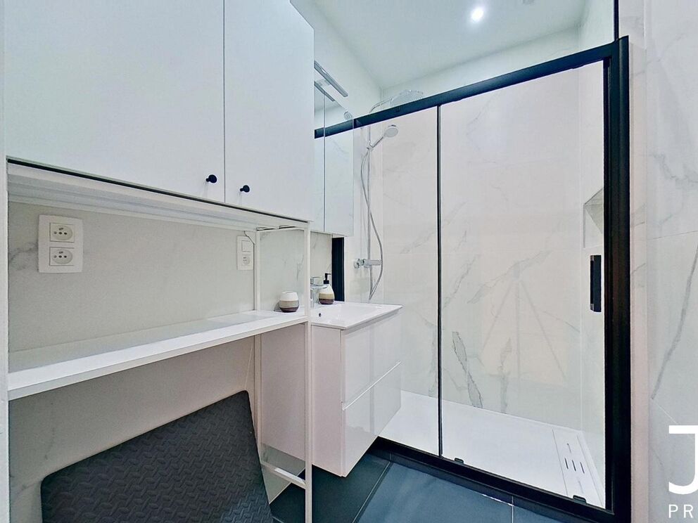 Flat for rent in Elsene