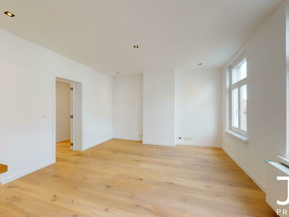 Flat for rent in Elsene