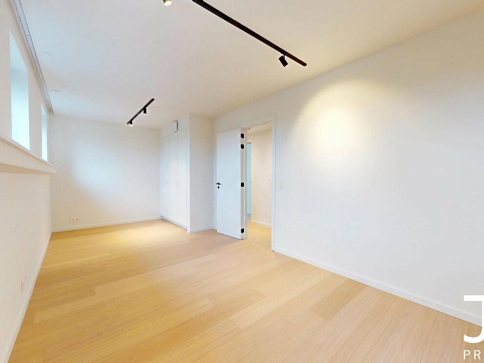 Flat for rent in Elsene