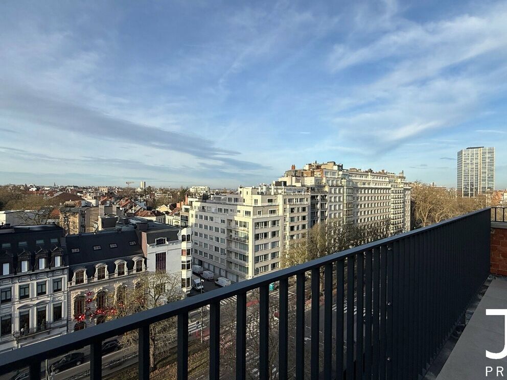 Flat for rent in Elsene