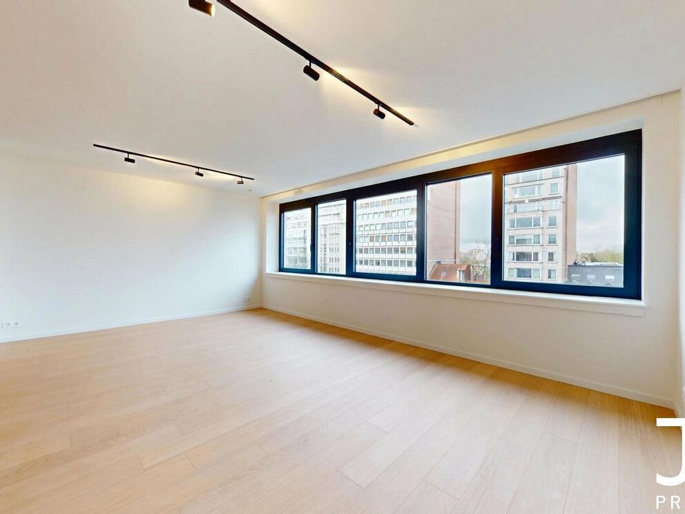 Flat for rent in Elsene