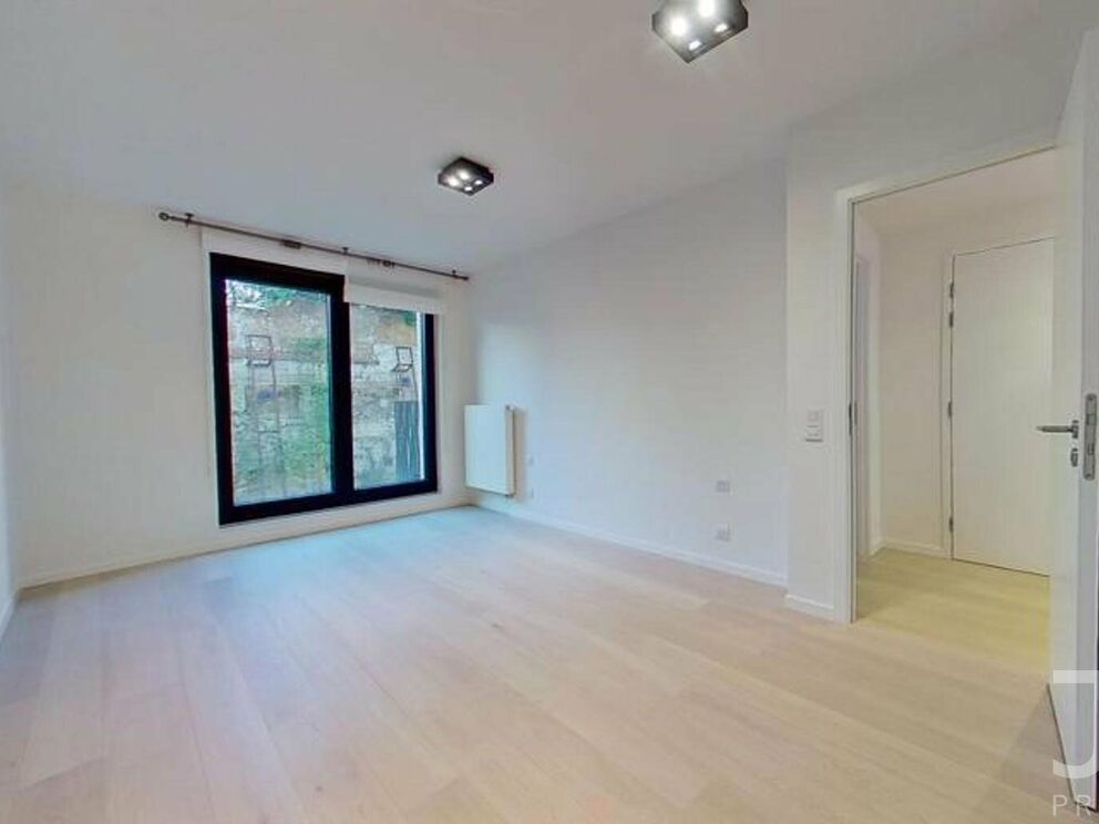Flat for rent in Elsene