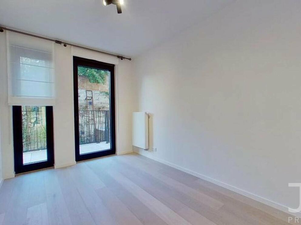 Flat for rent in Elsene