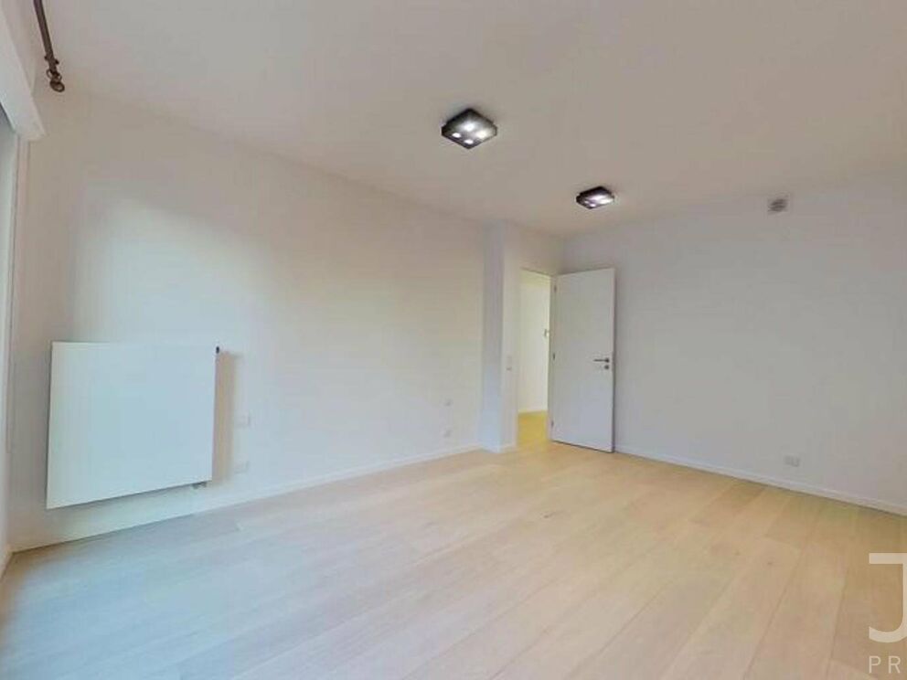 Flat for rent in Elsene