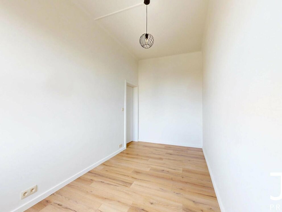 Flat for rent in Schaarbeek