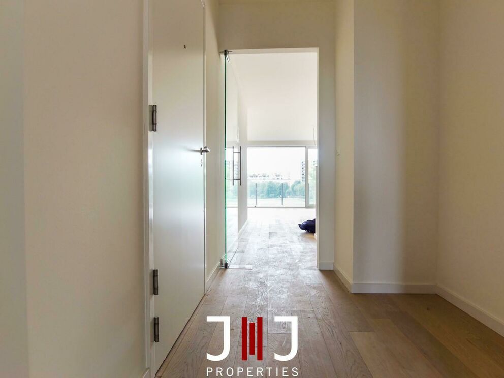 Flat for rent in Sint-Lambrechts-Woluwe