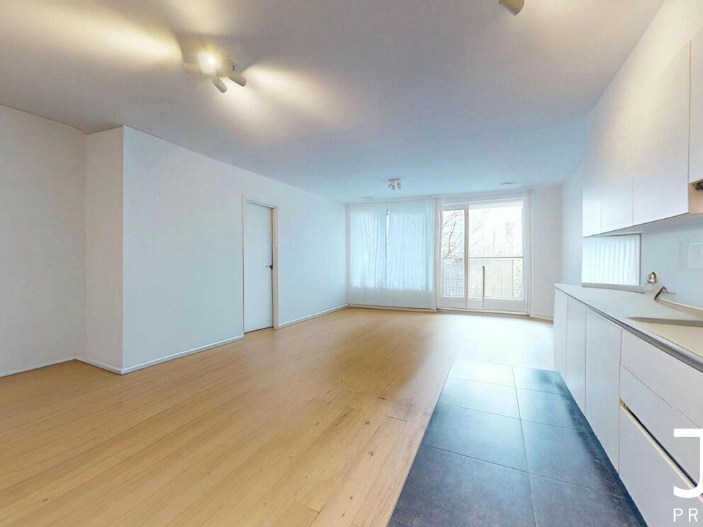 Flat for rent in Sint-Lambrechts-Woluwe