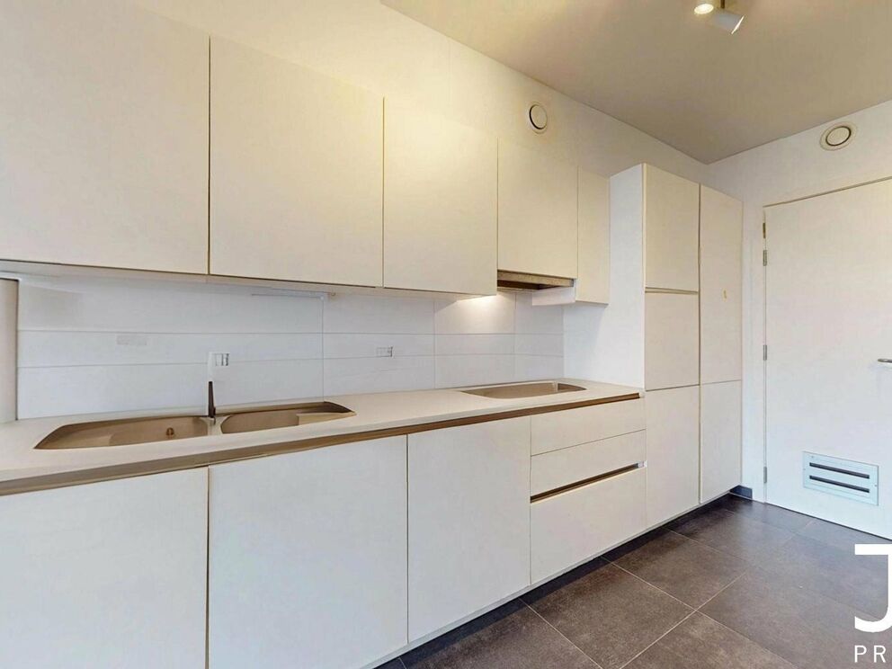 Flat for rent in Sint-Lambrechts-Woluwe