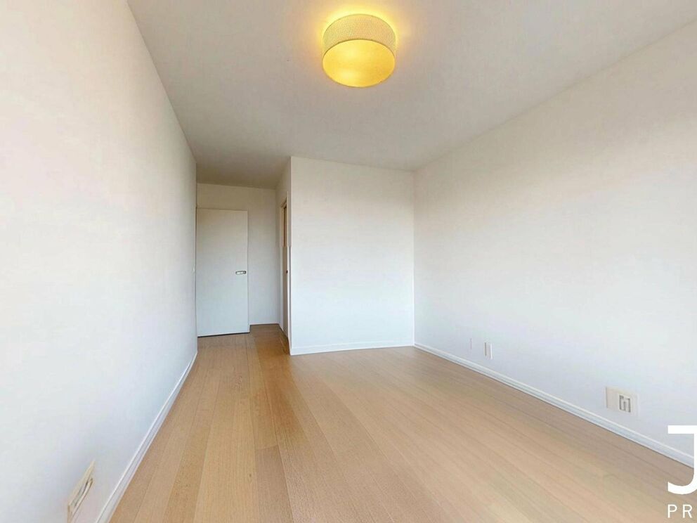 Flat for rent in Sint-Lambrechts-Woluwe