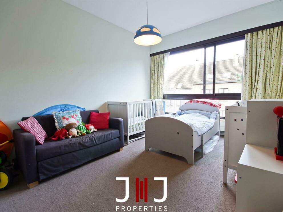 Flat for rent in Sint-Lambrechts-Woluwe