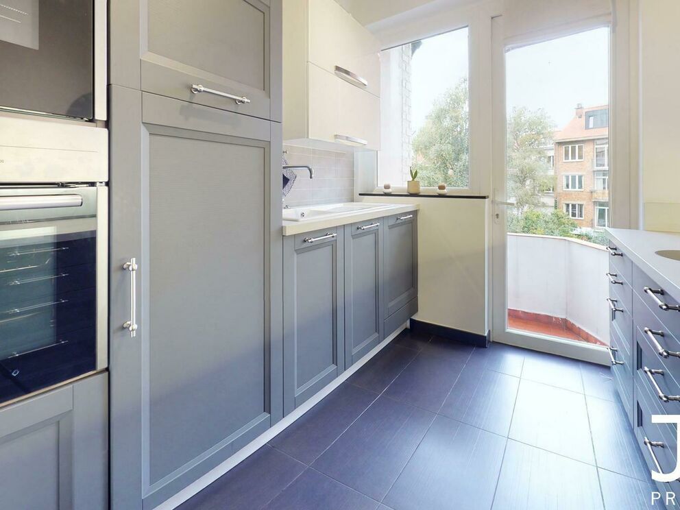 Flat for rent in Sint-Lambrechts-Woluwe
