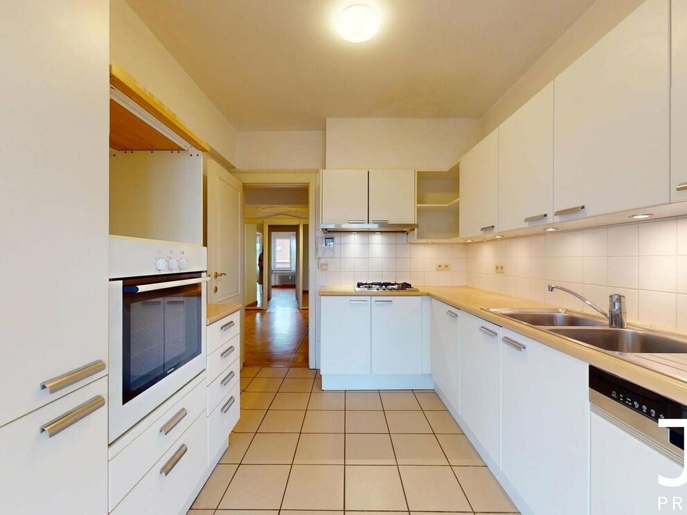 Flat for rent in Sint-Pieters-Woluwe