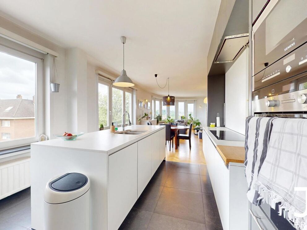 Flat for sale in Sint-Pieters-Woluwe