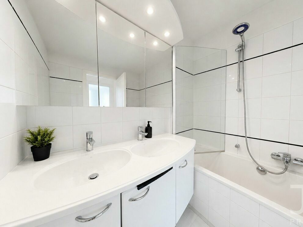 Flat for sale in Uccle