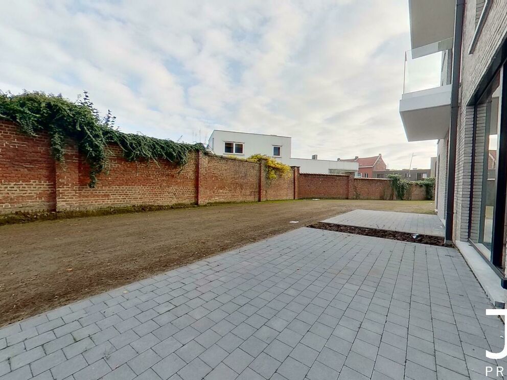 Gelijkvloerse verdieping te huur in Halle