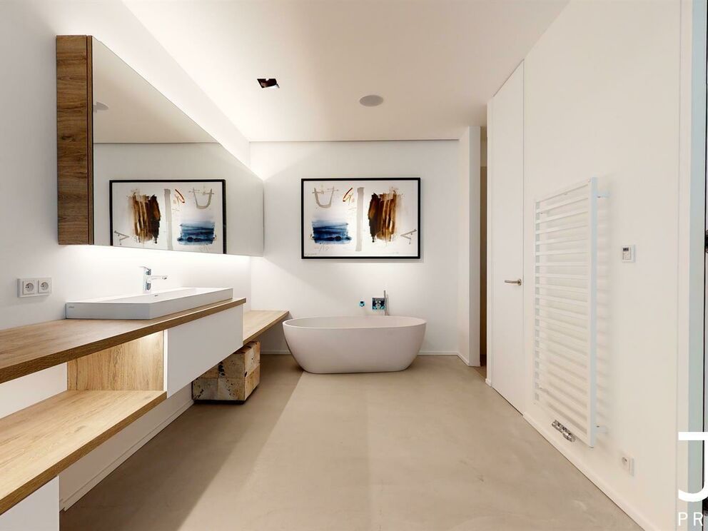 Gelijkvloerse verdieping te huur in Sint-Pieters-Woluwe