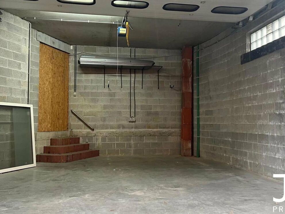 Gesloten garagebox te huur in Namen