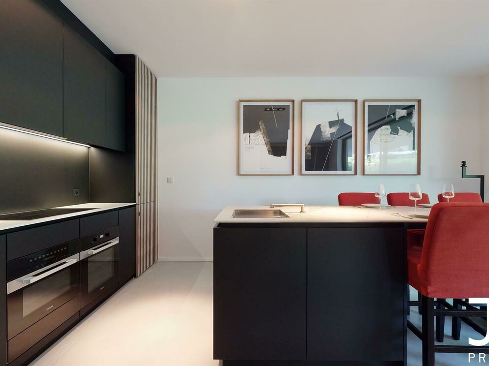 Ground floor for rent in Sint-Pieters-Woluwe