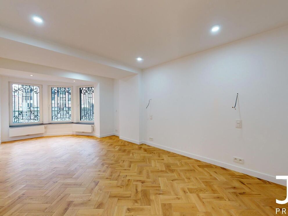 Ground floor with garden for rent in Etterbeek