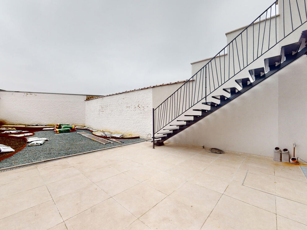 Ground floor with garden for rent in Etterbeek