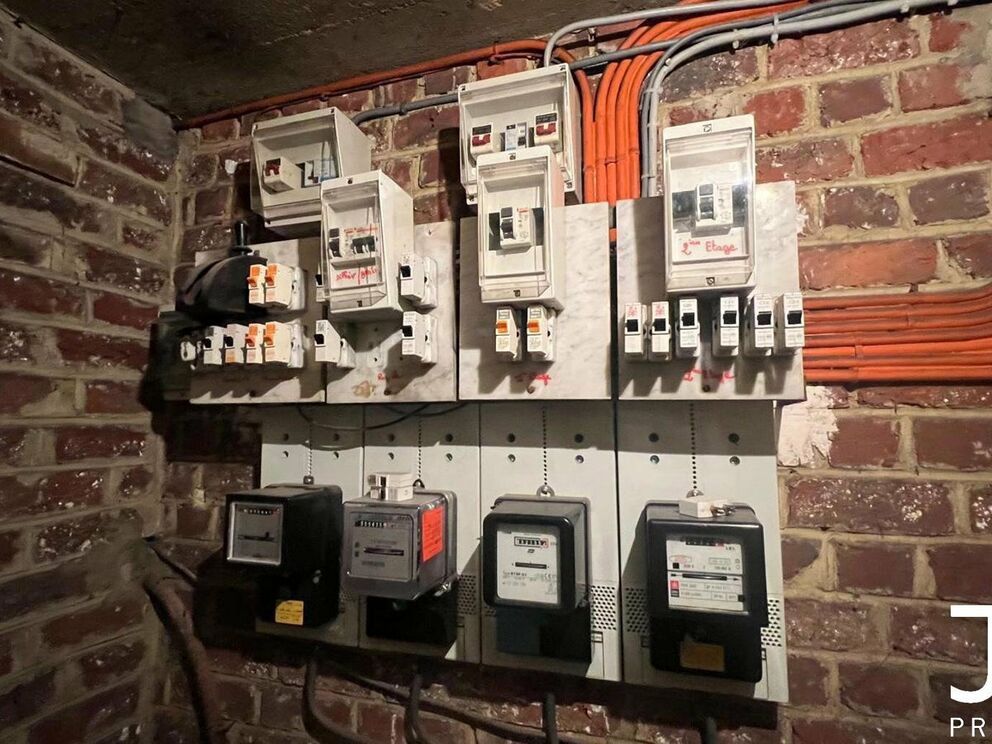 Immeuble à appartements à vendre à Anderlecht