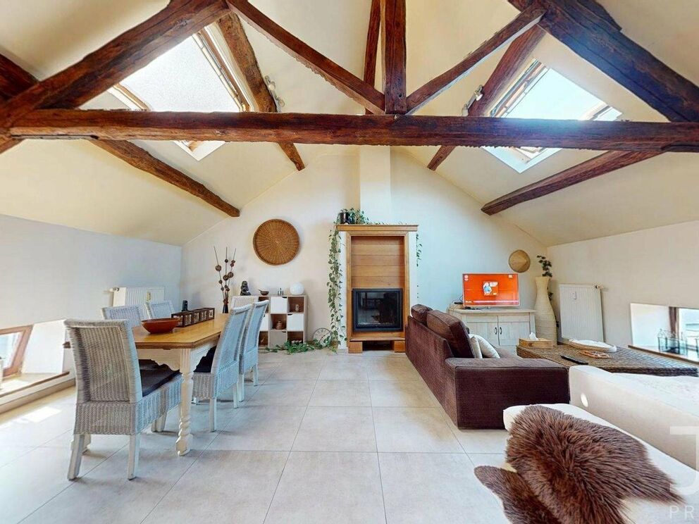 Immeuble à appartements à vendre à Jemeppe-sur-Sambre