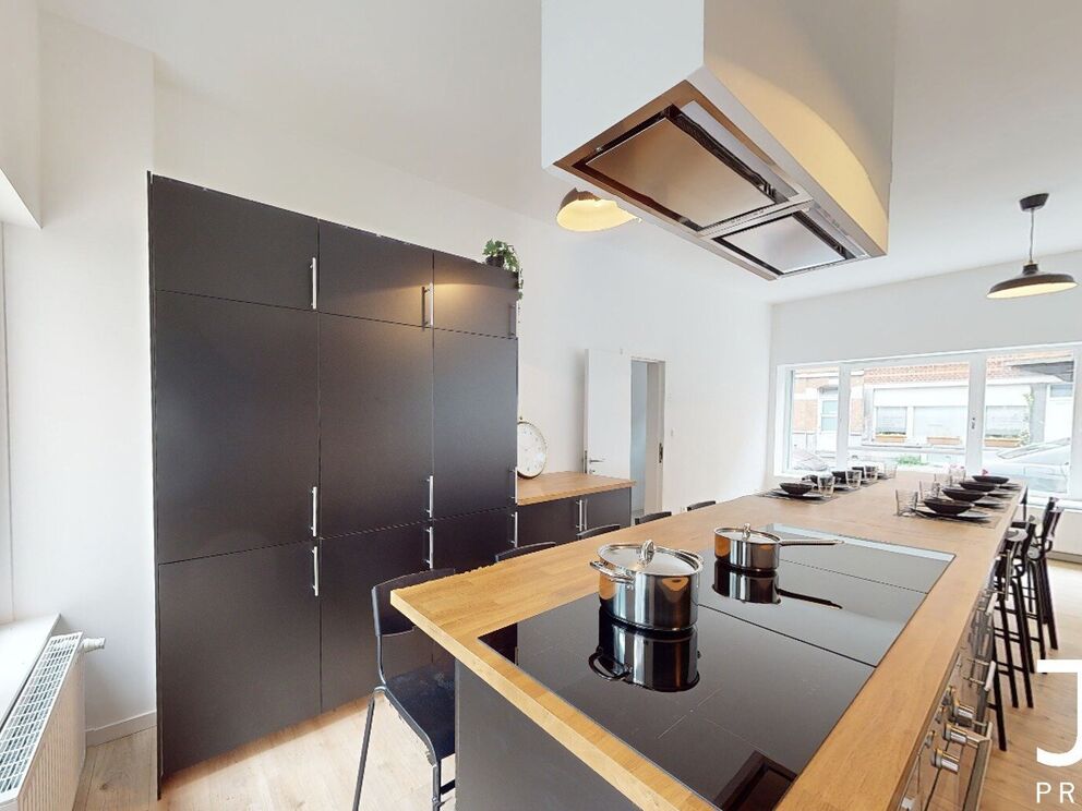 Immeuble à appartements à vendre à Schaerbeek