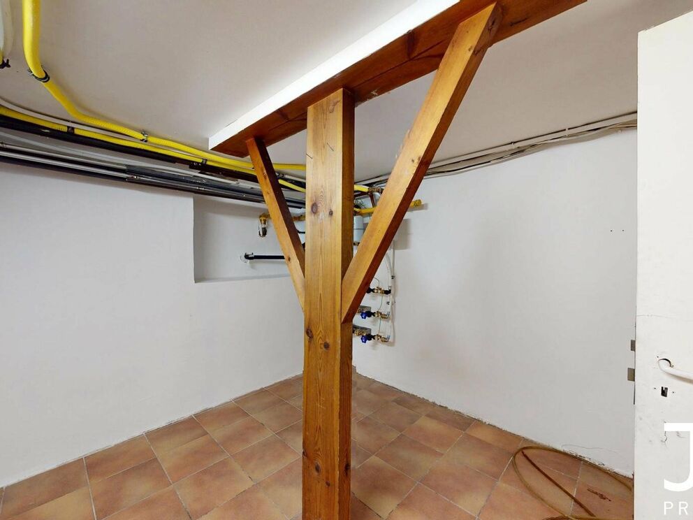 Individual shop for rent in Schaarbeek