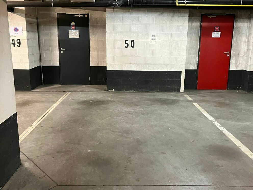 Parking int&eacute;rieur &agrave; louer &agrave; Bruxelles