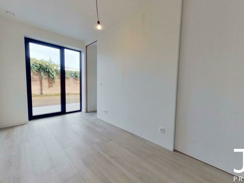 Rez-de-chaussée à louer à Hal